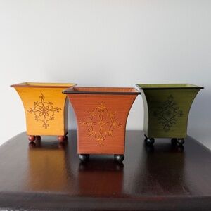 Southern Living Tole-Painted Pots Trio - Yellow, Orange, Green
